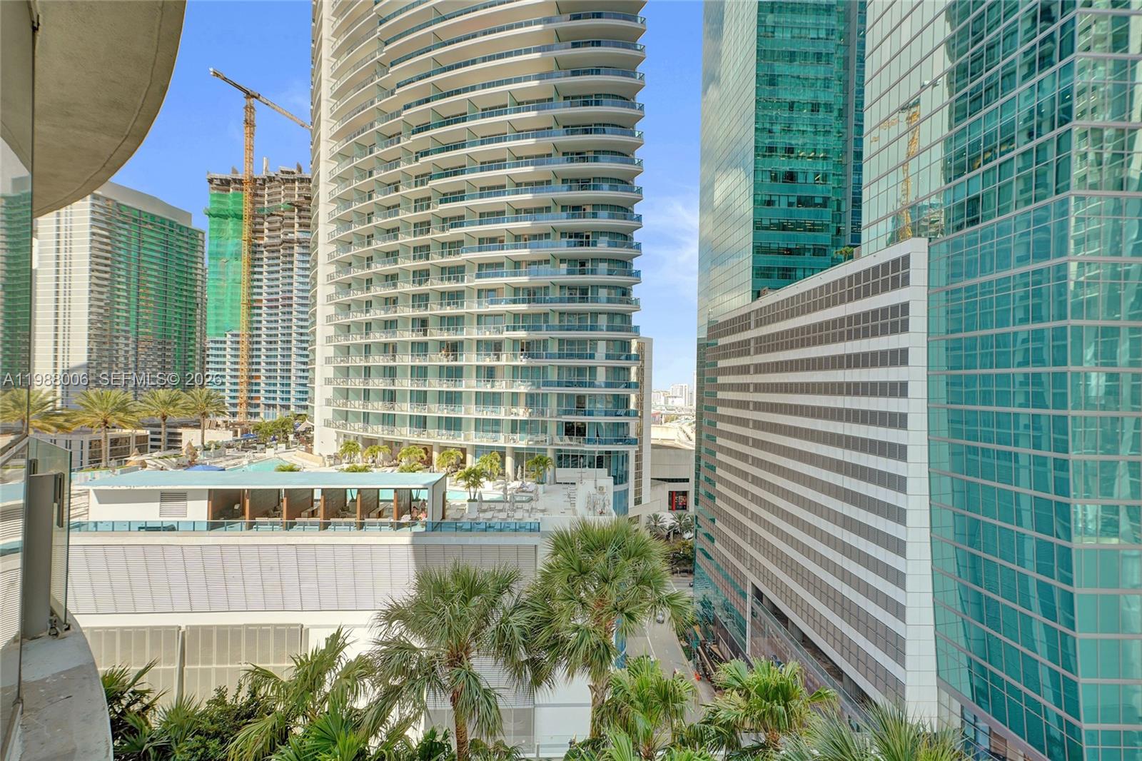 300 Biscayne Boulevard Way #1808W, Miami FL 33131