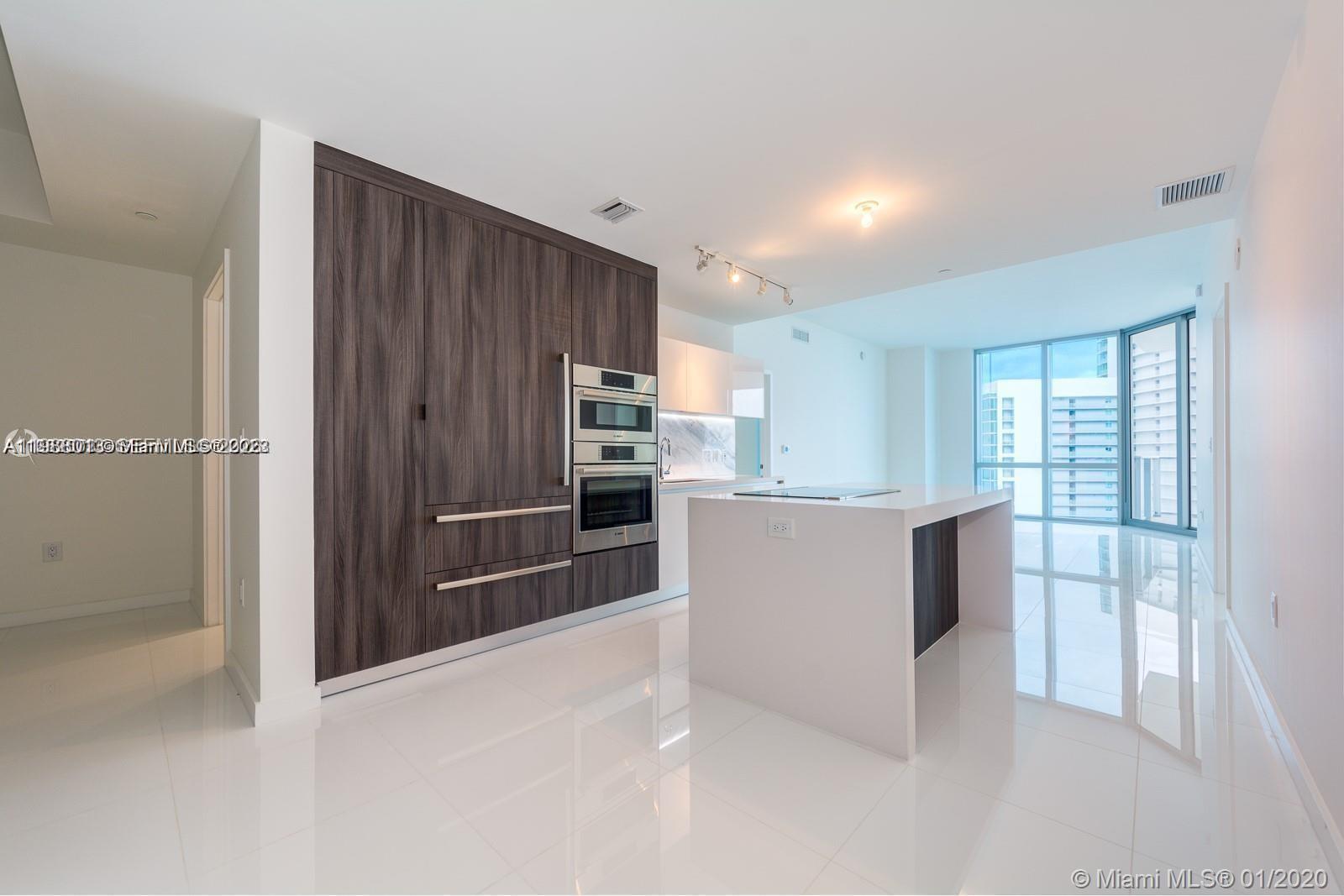 851 NE 1st Ave #4007, Miami FL 33132