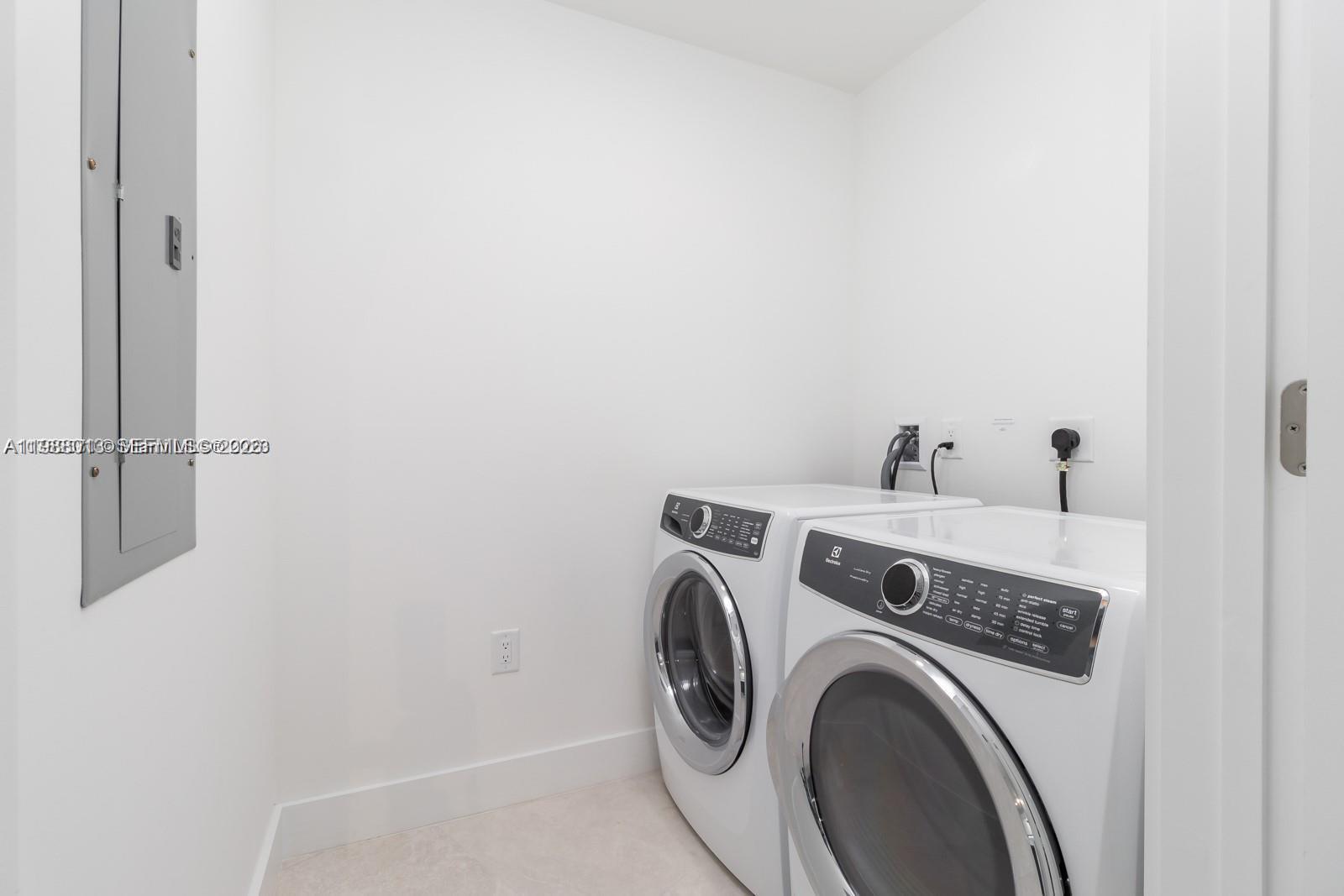 851 NE 1st Ave #4007, Miami FL 33132