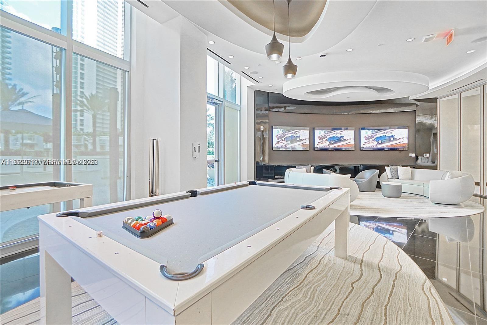 851 NE 1st Ave #4007, Miami FL 33132
