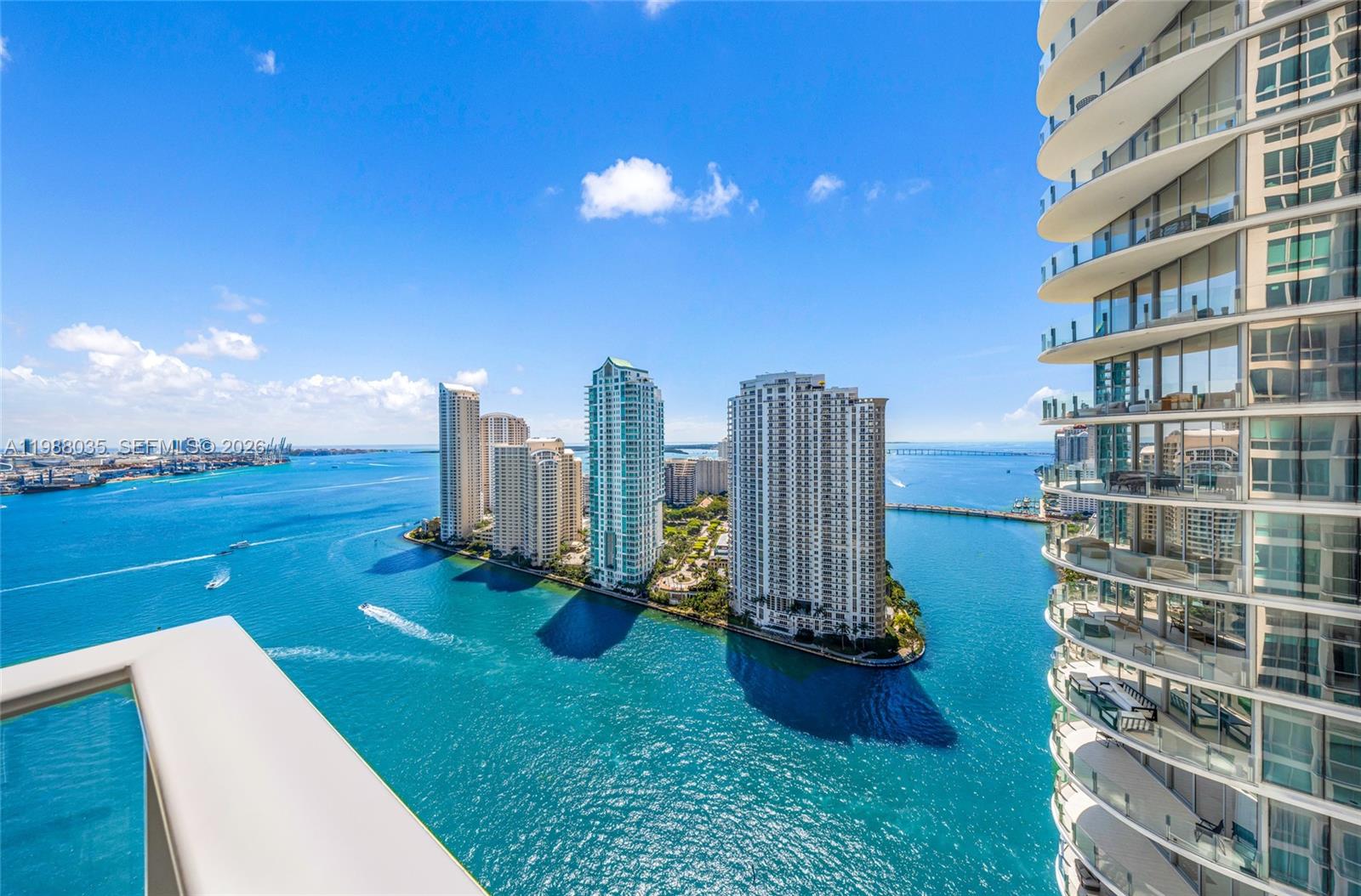 300 S Biscayne Blvd #T-2806, Miami FL 33131
