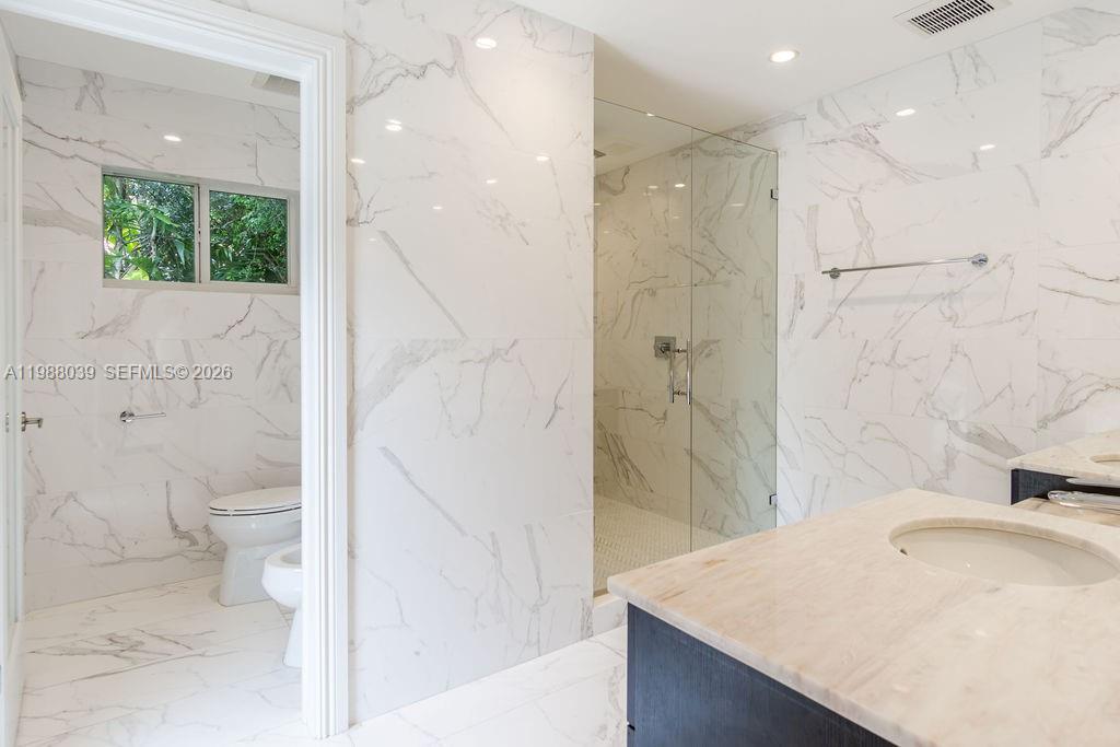 75 S Prospect Dr, Coral Gables FL 33133