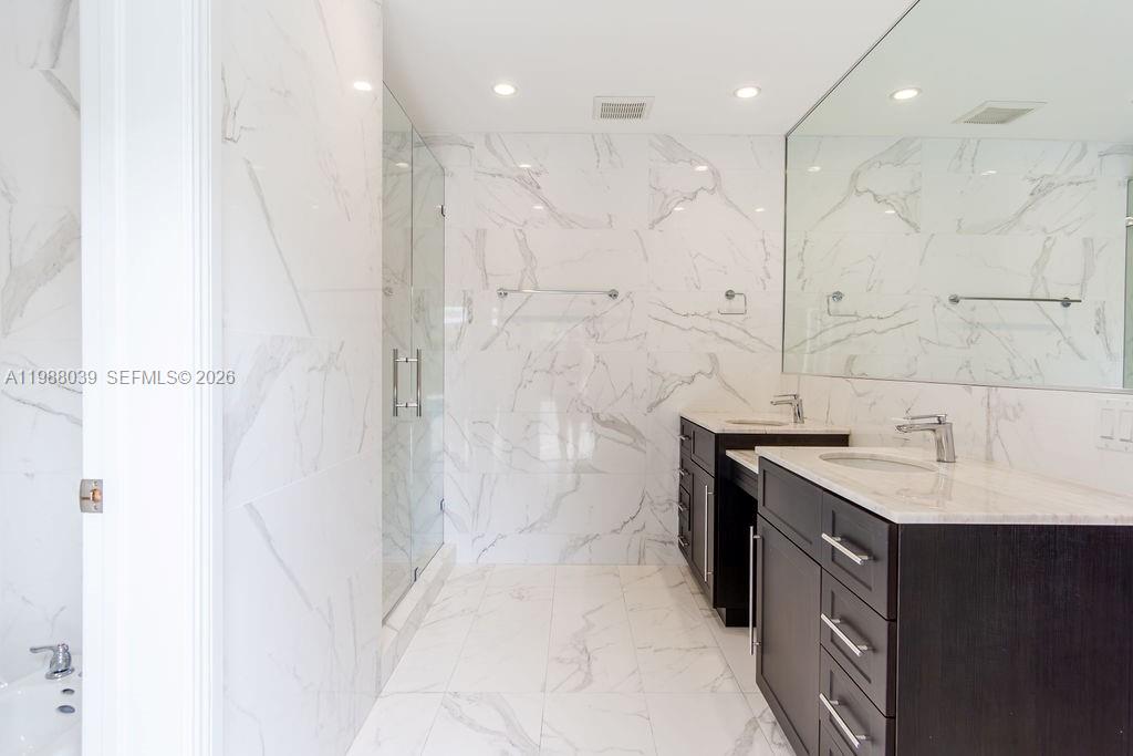 75 S Prospect Dr, Coral Gables FL 33133