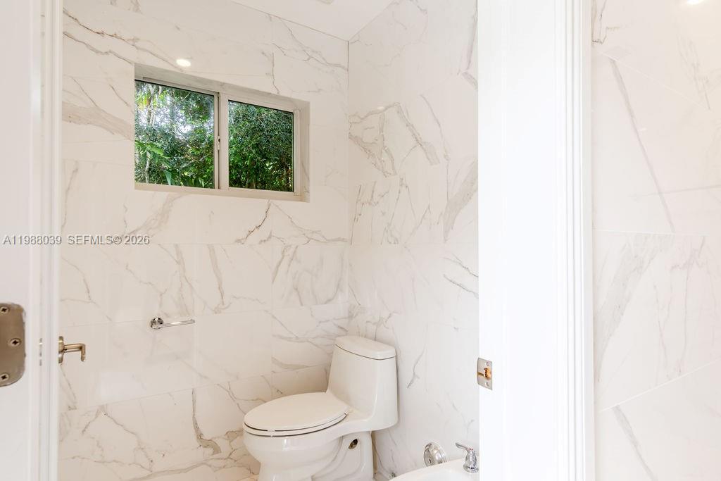 75 S Prospect Dr, Coral Gables FL 33133
