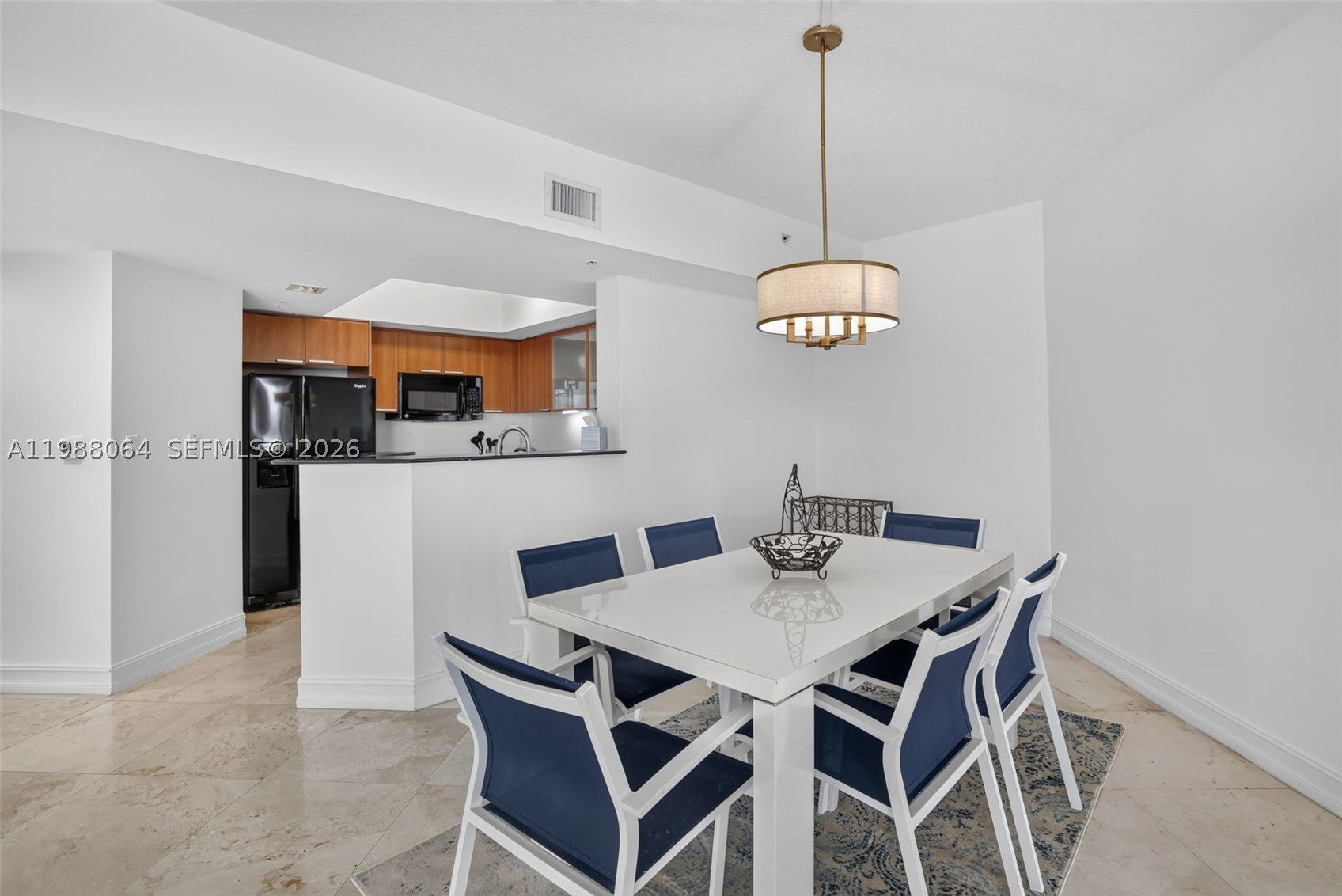 16699 Collins Ave #2404, Sunny Isles Beach FL 33160