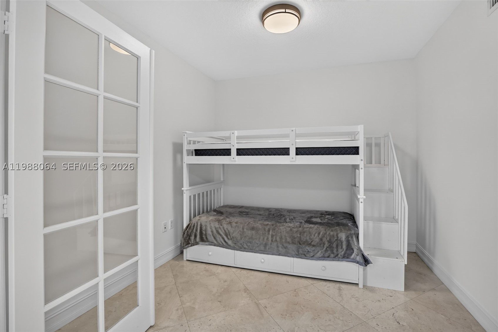16699 Collins Ave #2404, Sunny Isles Beach FL 33160