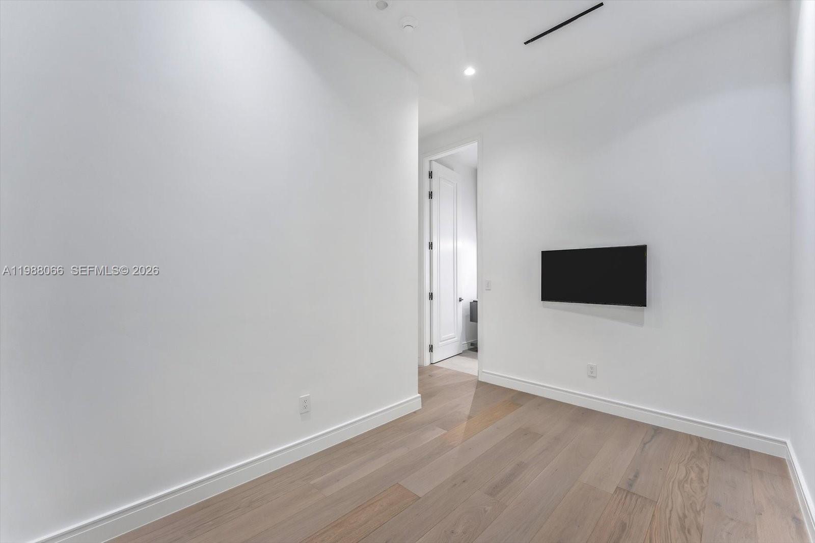 17901 Collins Ave #PH-01, Sunny Isles Beach FL 33160