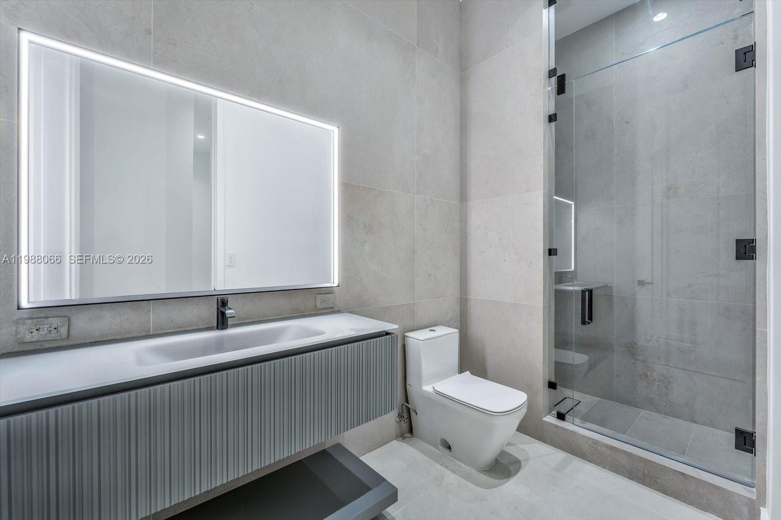 17901 Collins Ave #PH-01, Sunny Isles Beach FL 33160