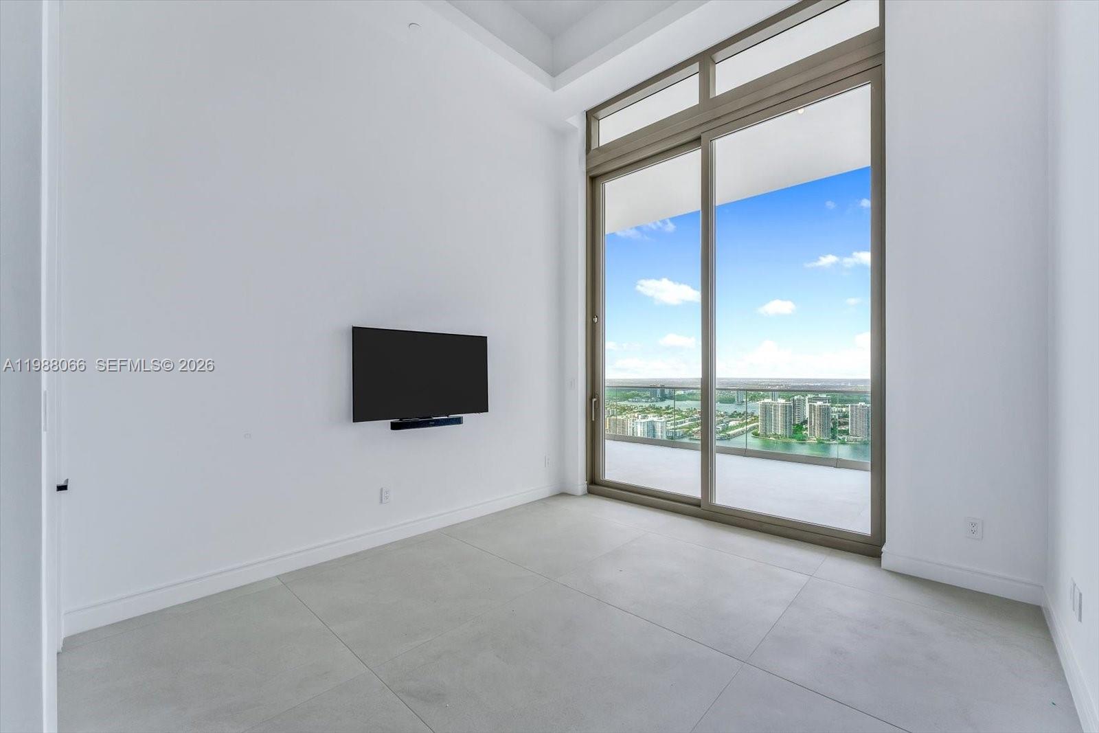 17901 Collins Ave #PH-01, Sunny Isles Beach FL 33160