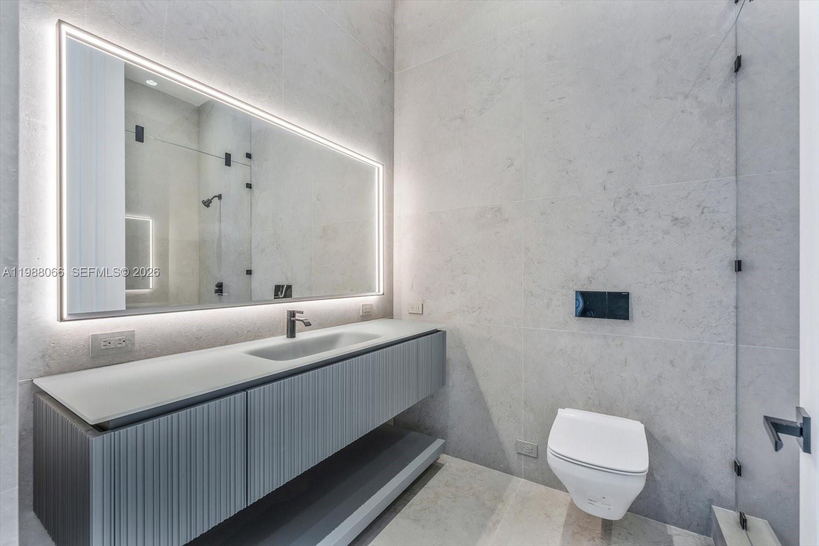 17901 Collins Ave #PH-01, Sunny Isles Beach FL 33160