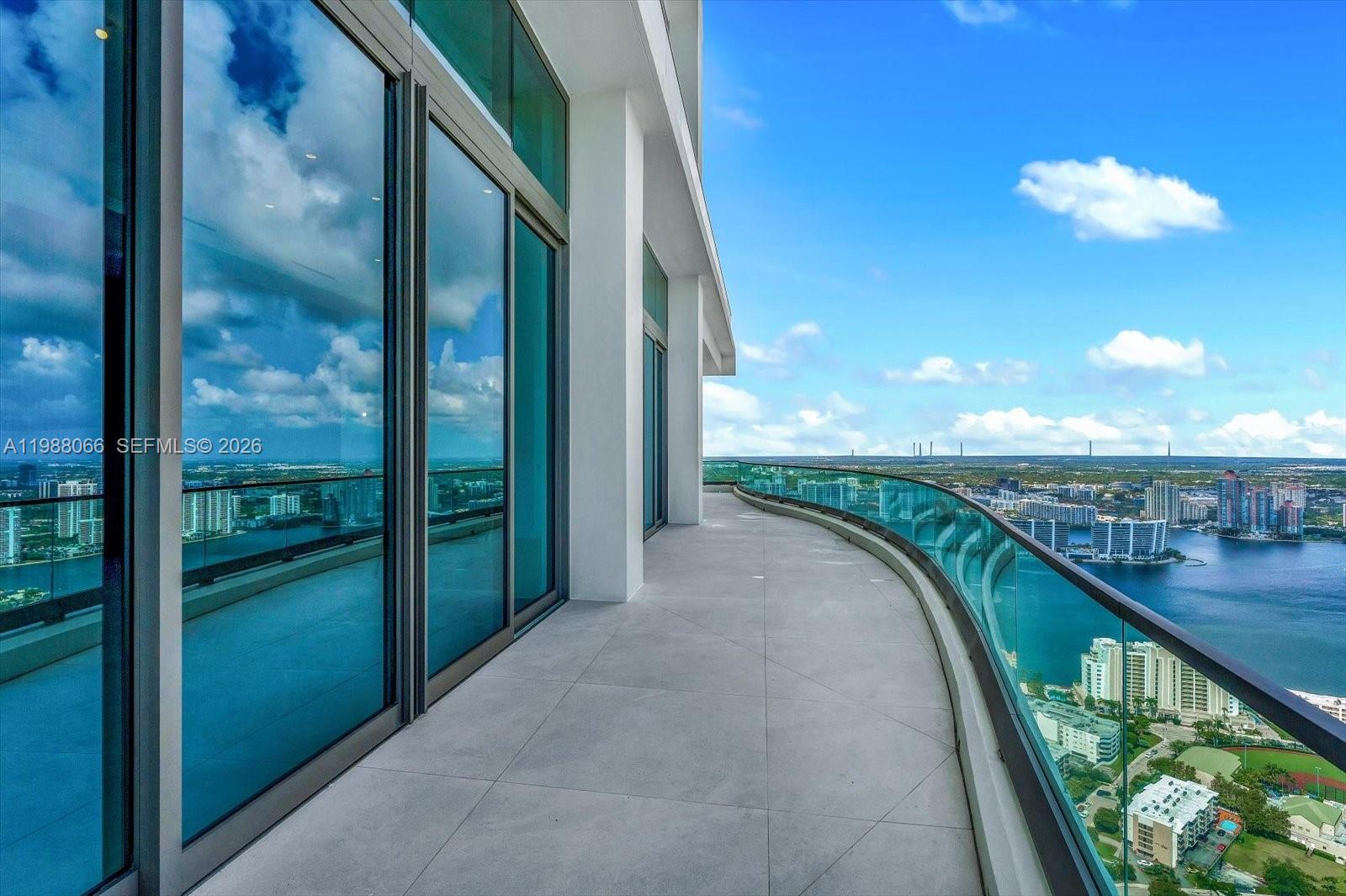 17901 Collins Ave #PH-01, Sunny Isles Beach FL 33160