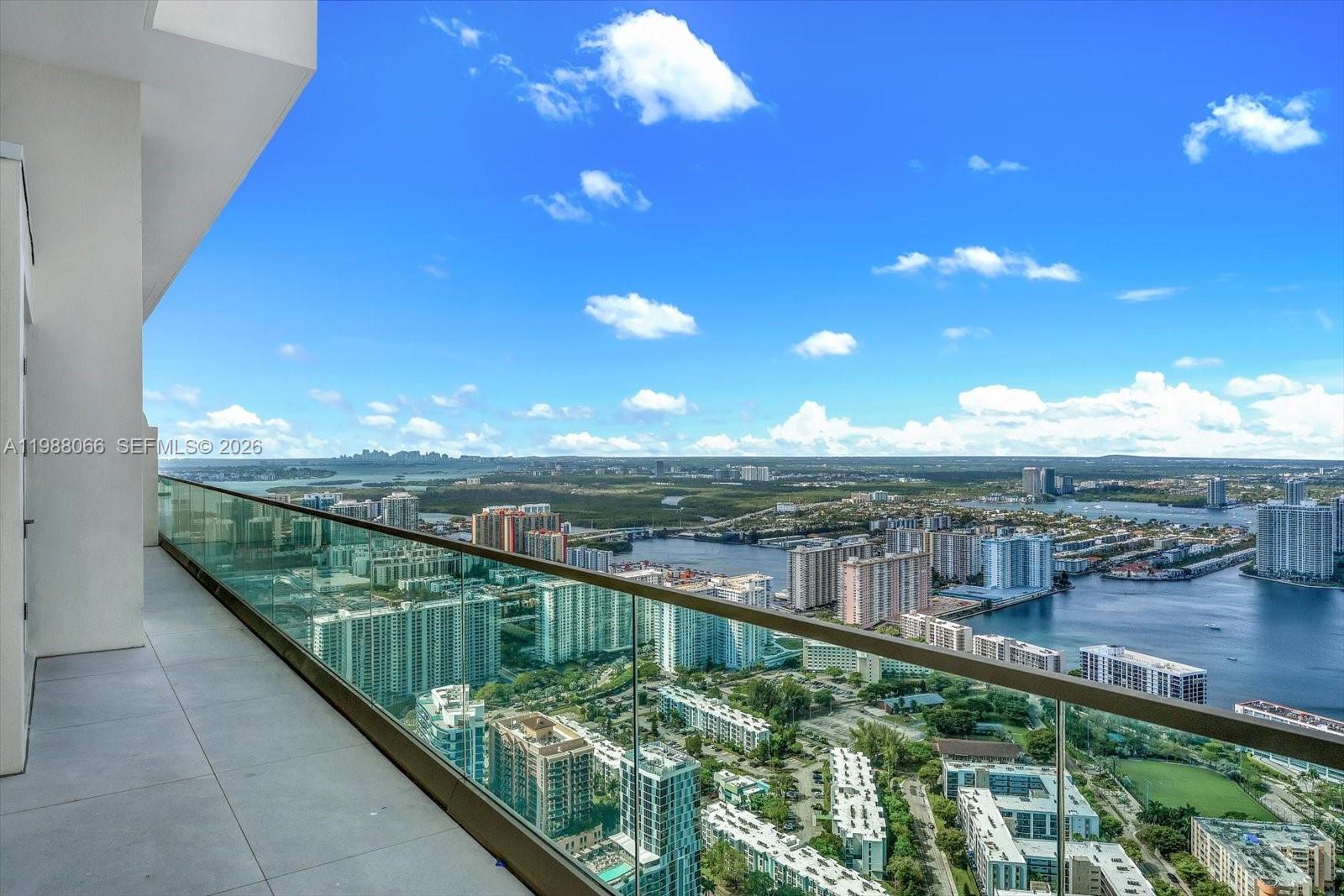 17901 Collins Ave #PH-01, Sunny Isles Beach FL 33160