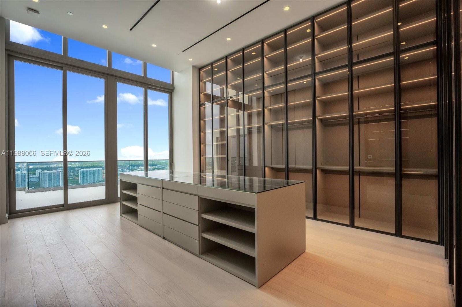 17901 Collins Ave #PH-01, Sunny Isles Beach FL 33160