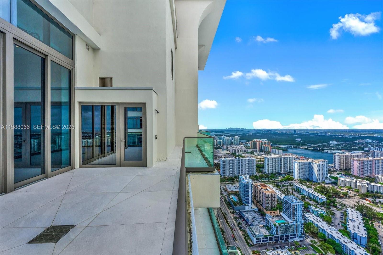 17901 Collins Ave #PH-01, Sunny Isles Beach FL 33160