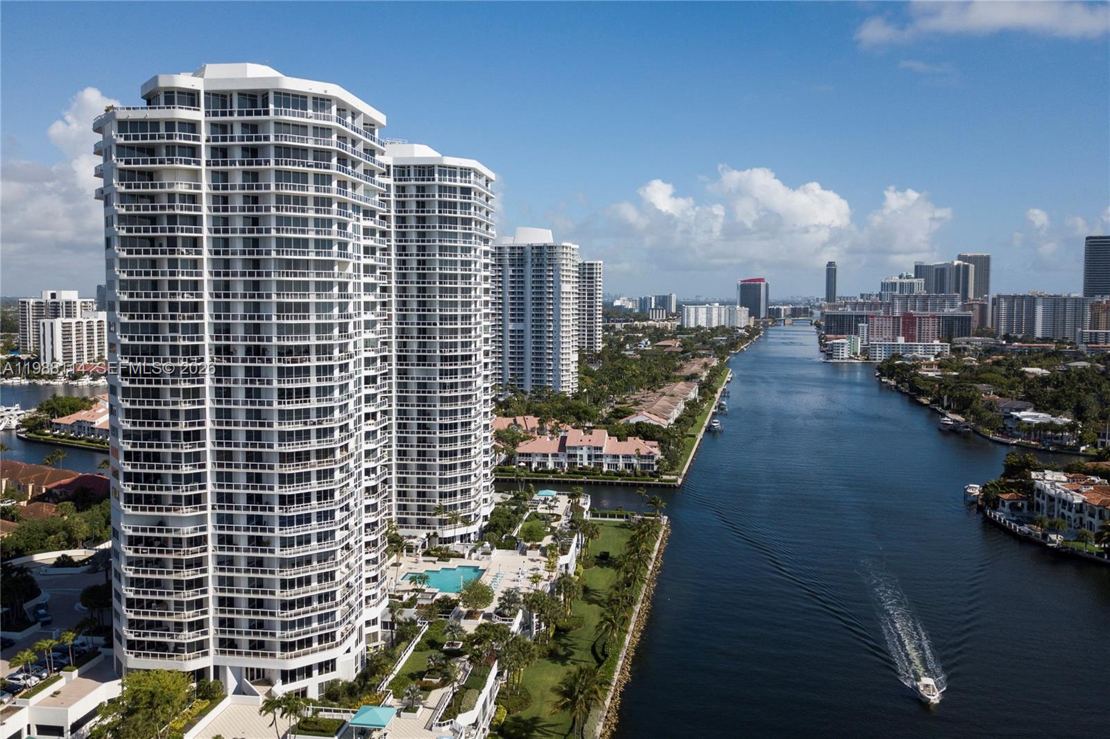 3802 NE 207th St #1001, Aventura FL 33180