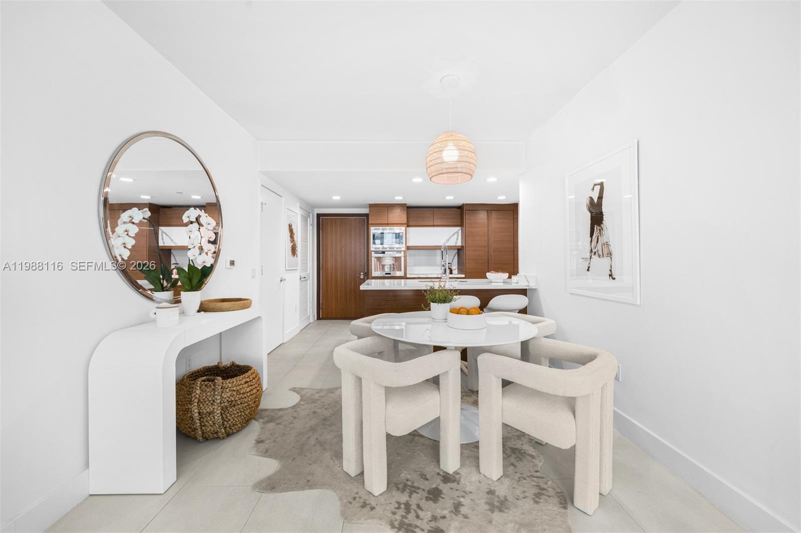 5875 Collins Ave #906, Miami Beach FL 33140