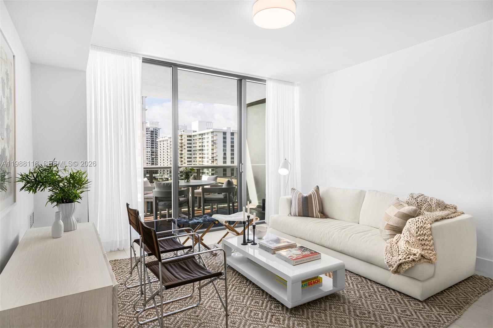 5875 Collins Ave #906, Miami Beach FL 33140