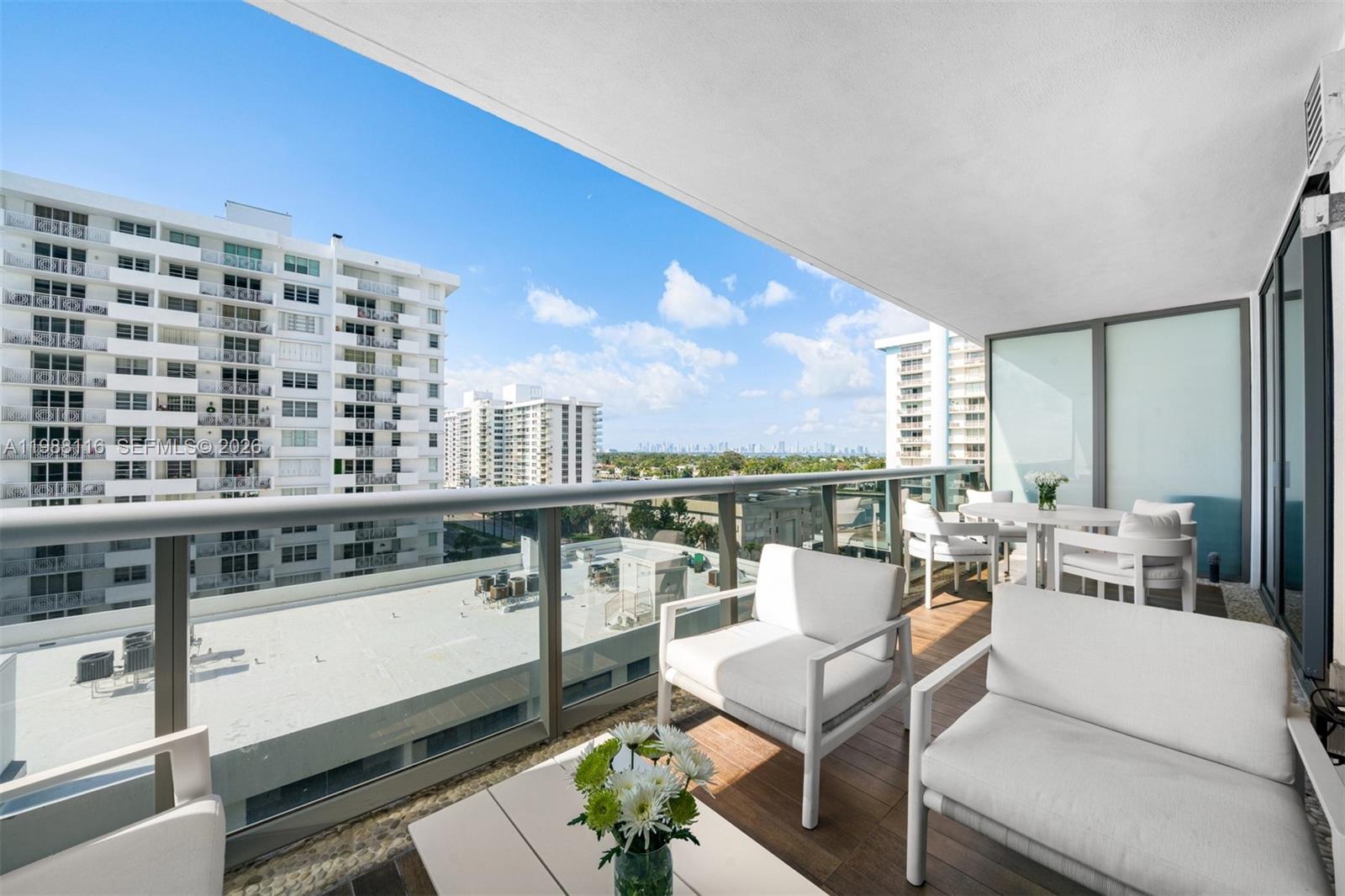 5875 Collins Ave #906, Miami Beach FL 33140