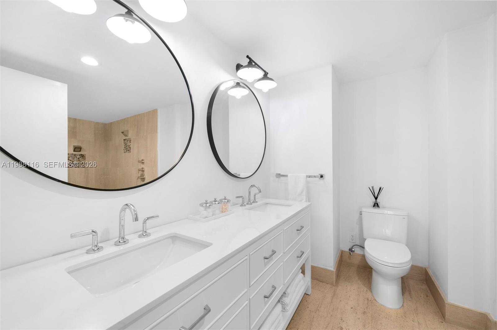 5875 Collins Ave #906, Miami Beach FL 33140