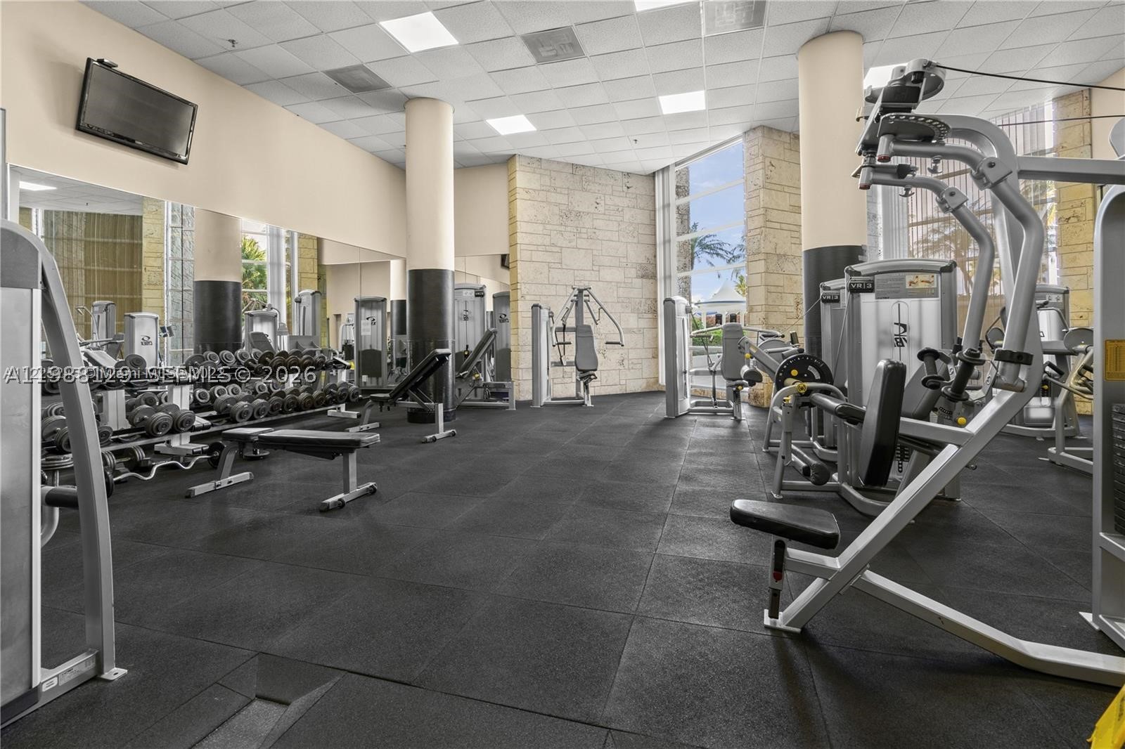 5161 Collins Ave #1506, Miami Beach FL 33140