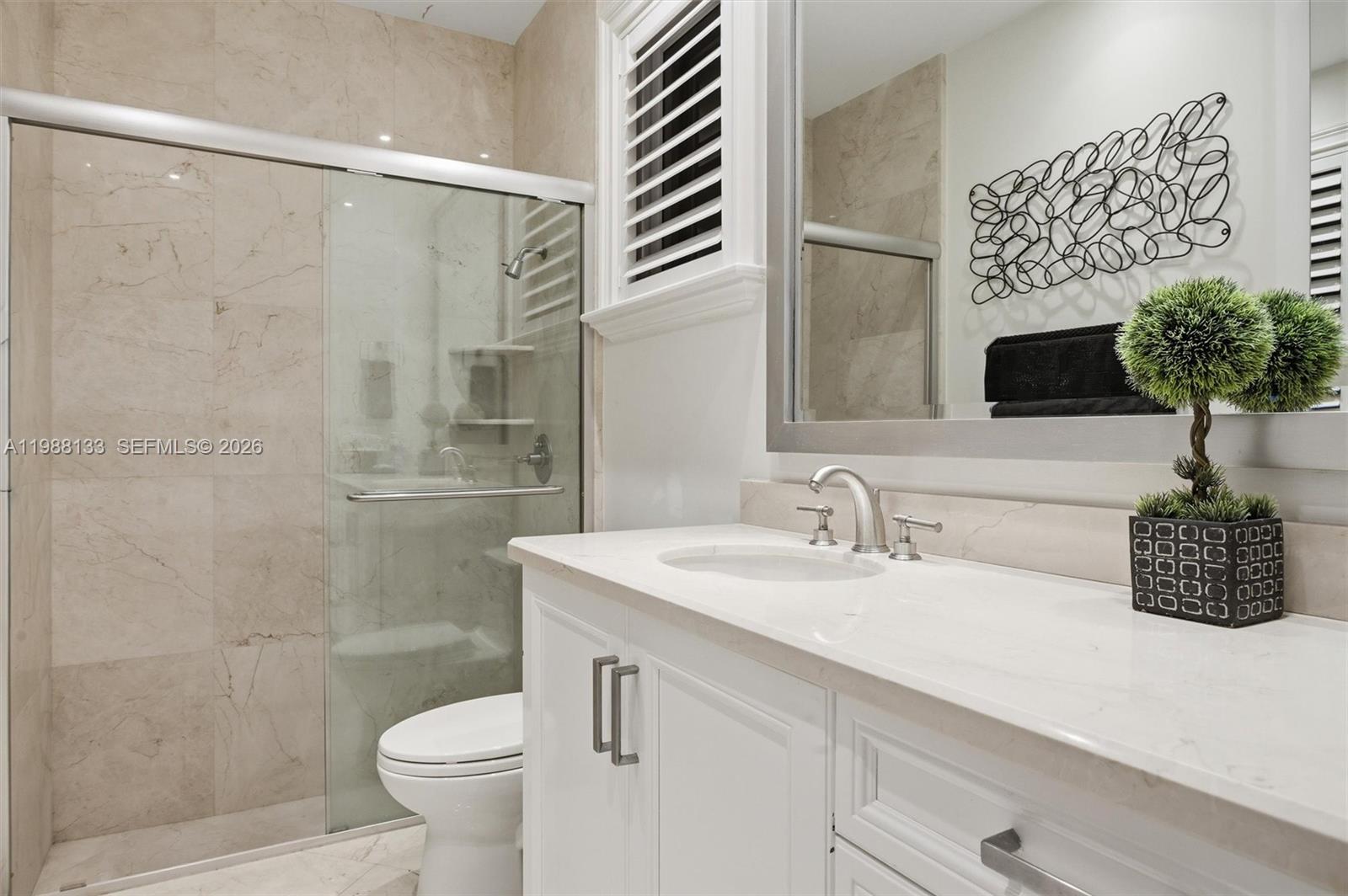611 Sweet Bay Ave, Plantation FL 33324