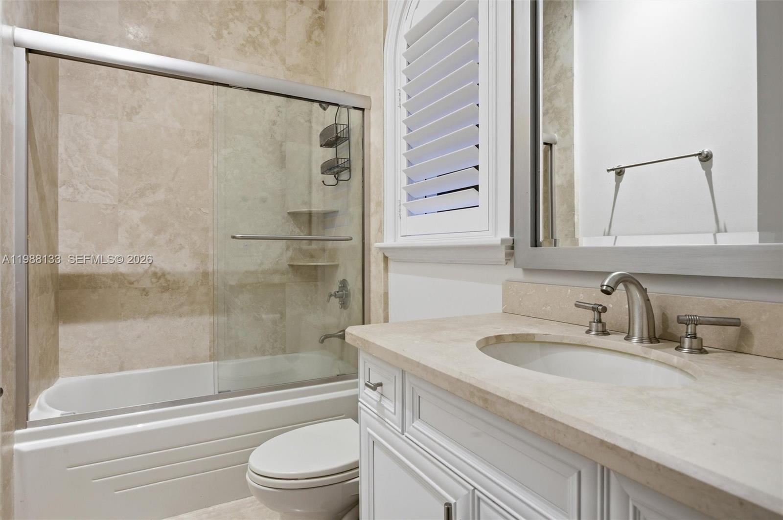 611 Sweet Bay Ave, Plantation FL 33324