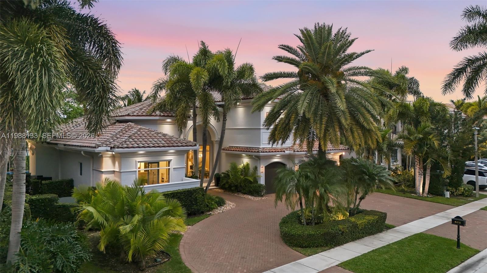 611 Sweet Bay Ave, Plantation FL 33324