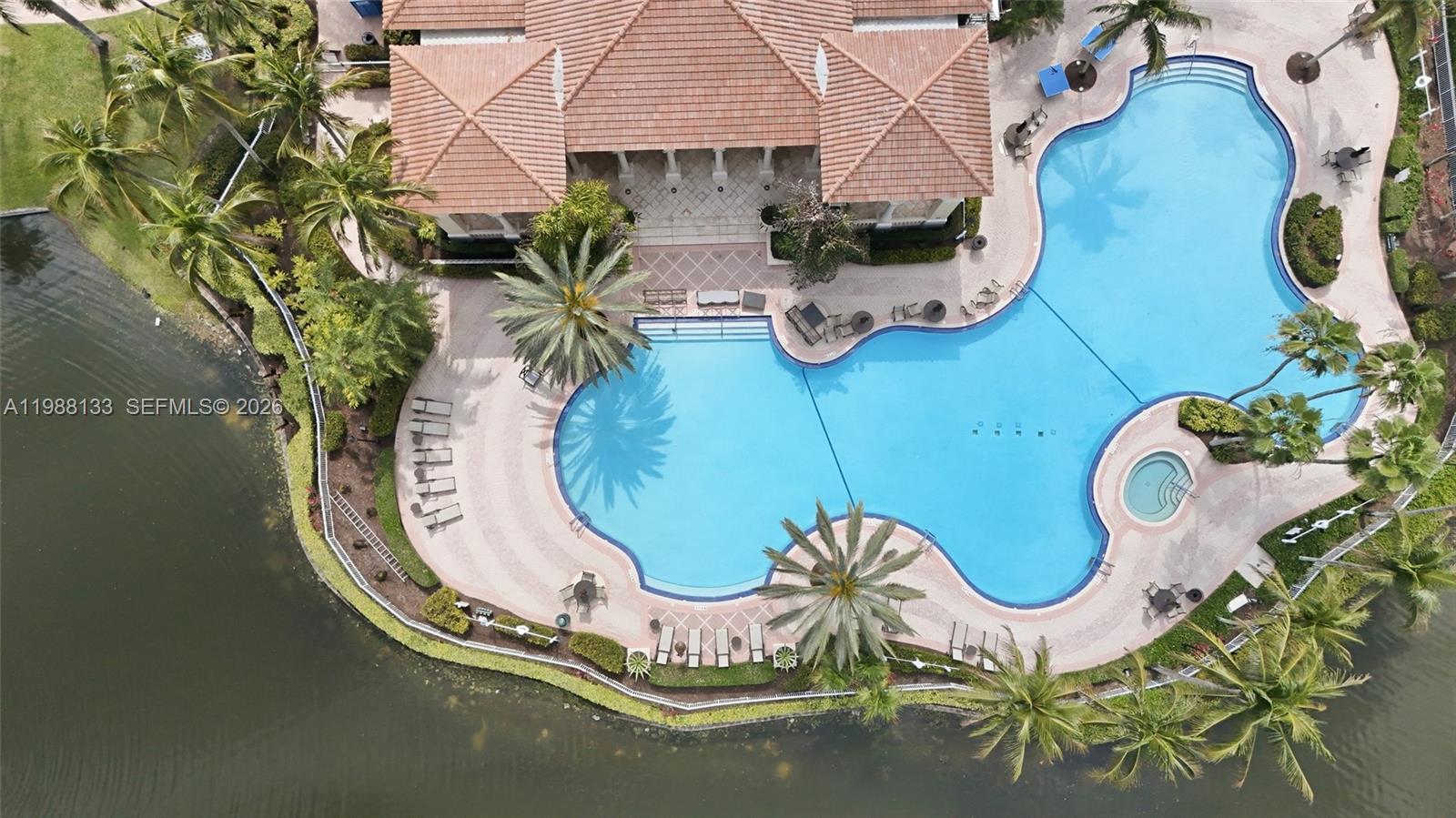 611 Sweet Bay Ave, Plantation FL 33324