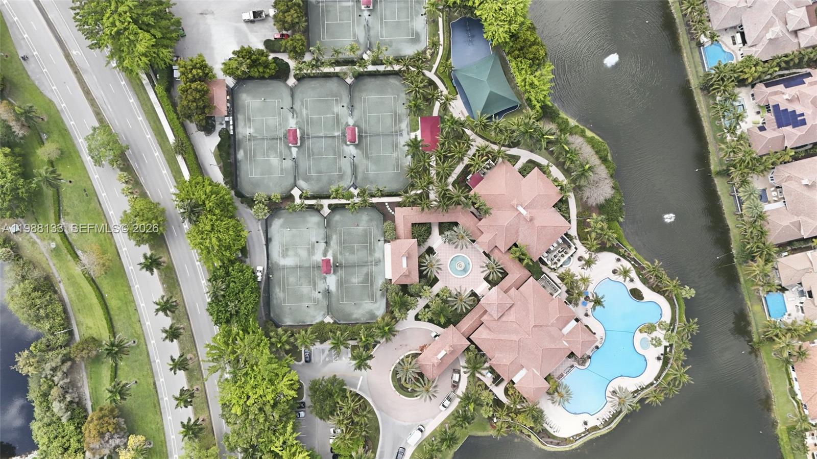 611 Sweet Bay Ave, Plantation FL 33324