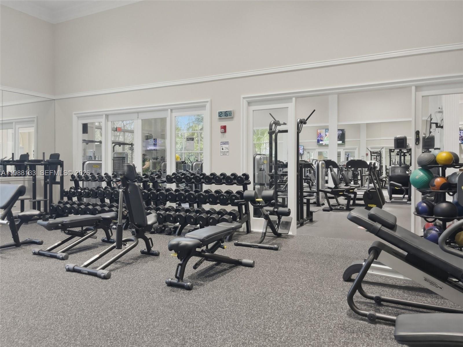 611 Sweet Bay Ave, Plantation FL 33324