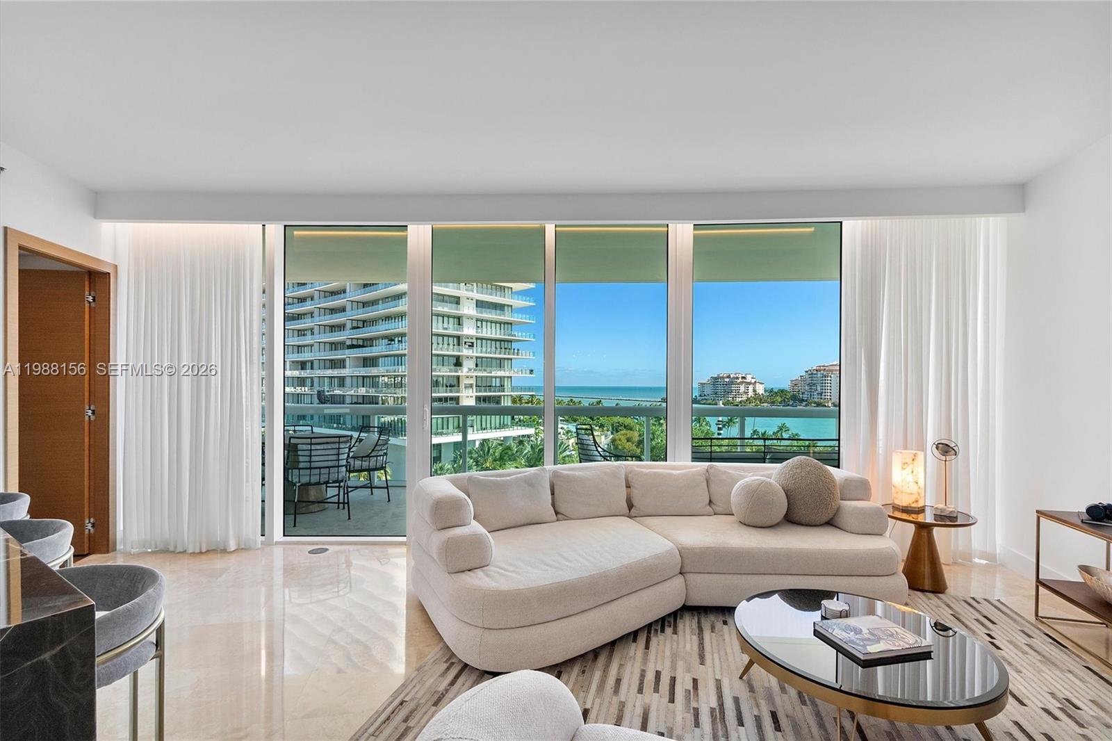 1000 S Pointe Dr #705, Miami Beach FL 33139