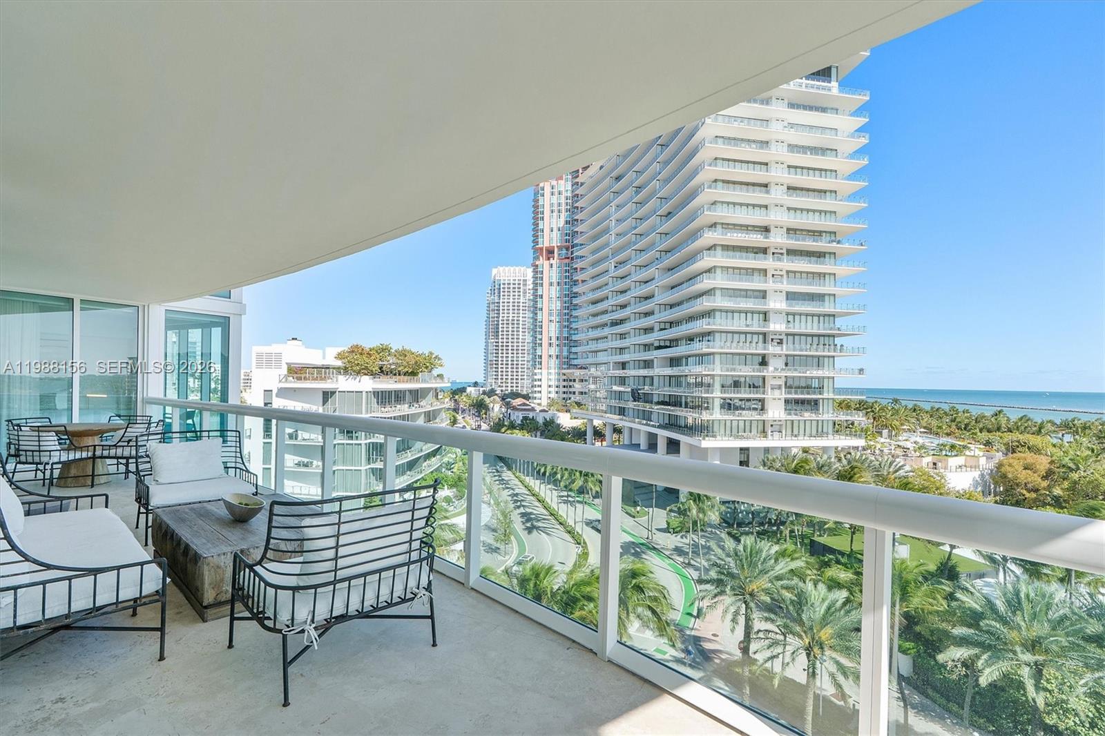1000 S Pointe Dr #705, Miami Beach FL 33139