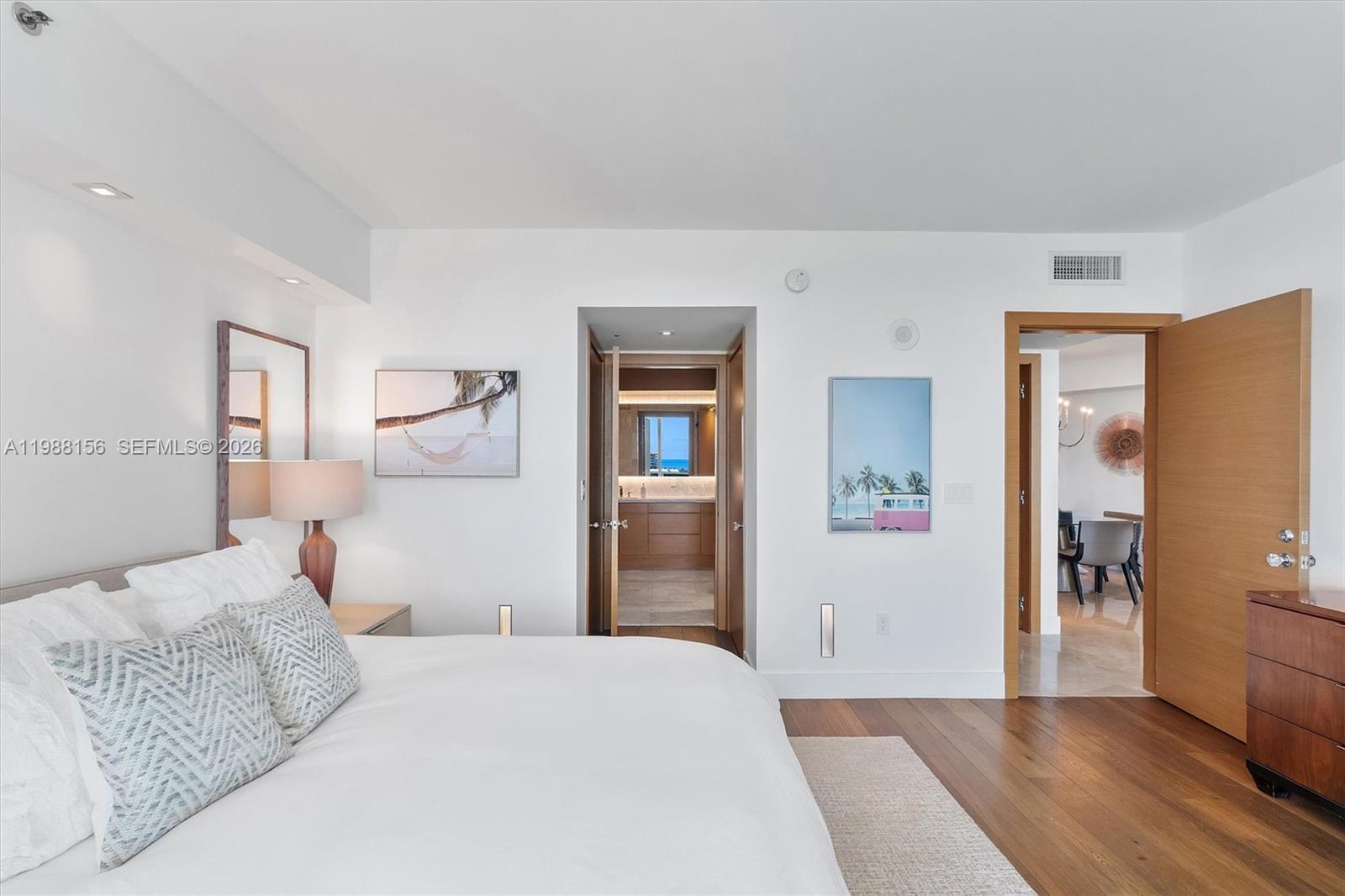 1000 S Pointe Dr #705, Miami Beach FL 33139