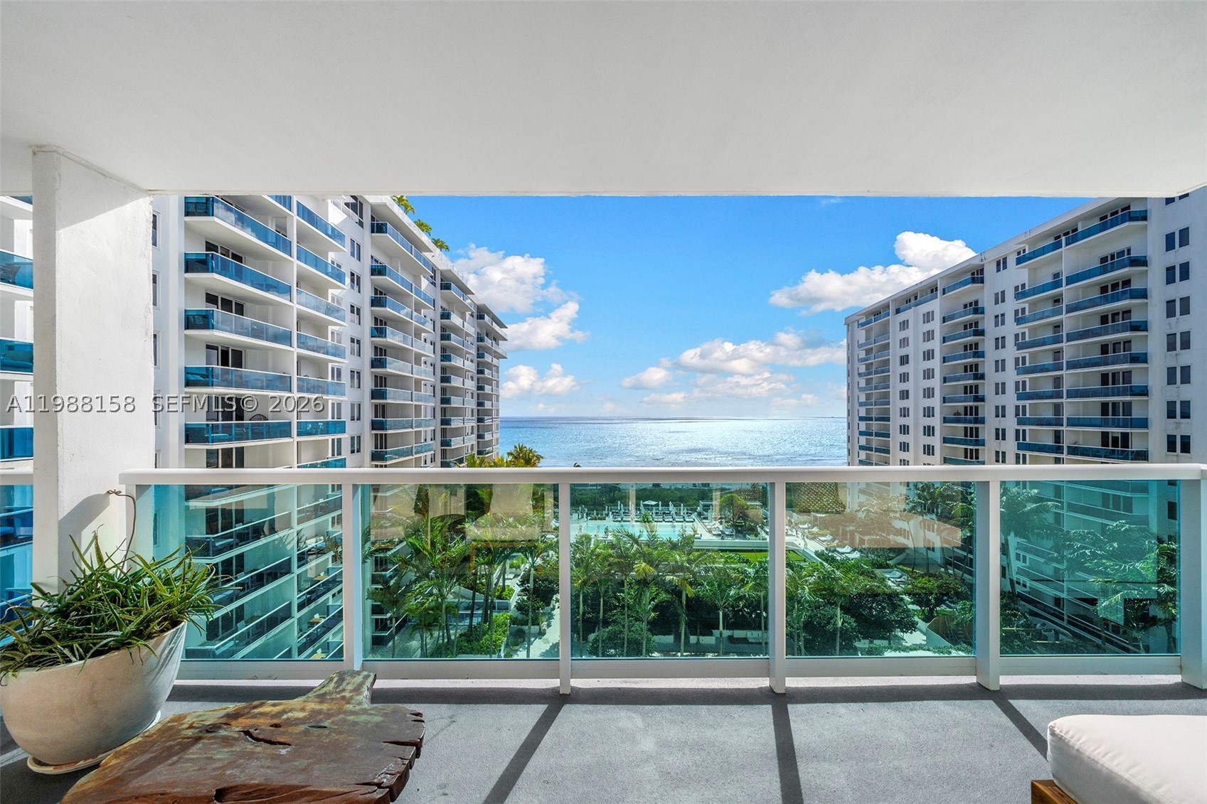 102 24th St #1040, Miami Beach FL 33139