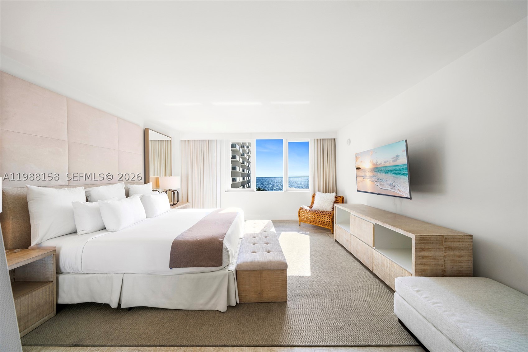 102 24th St #1040, Miami Beach FL 33139