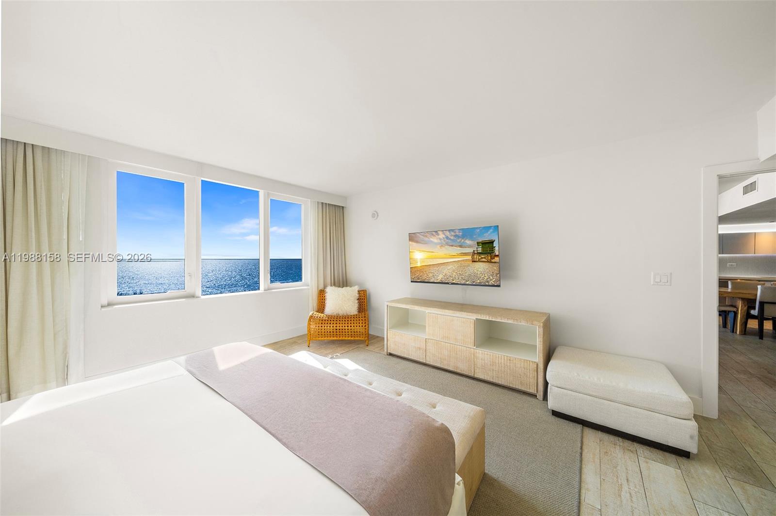 102 24th St #1040, Miami Beach FL 33139