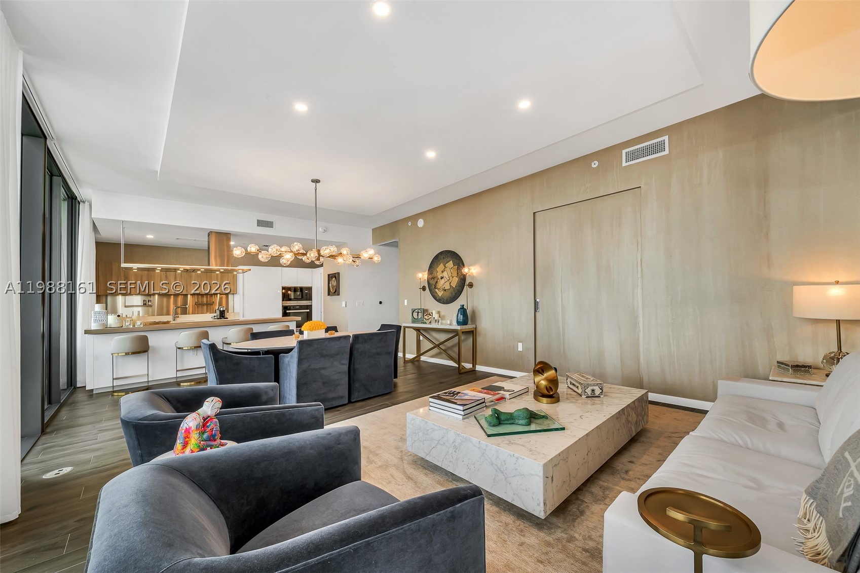 1000 Brickell Plz #PH5807, Miami FL 33131