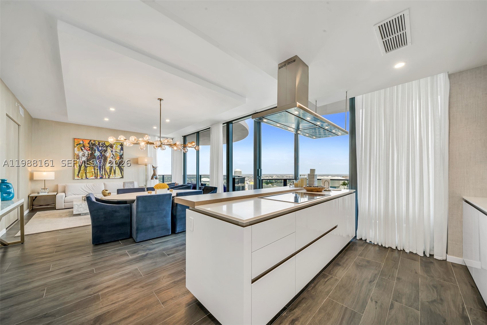 1000 Brickell Plz #PH5807, Miami FL 33131