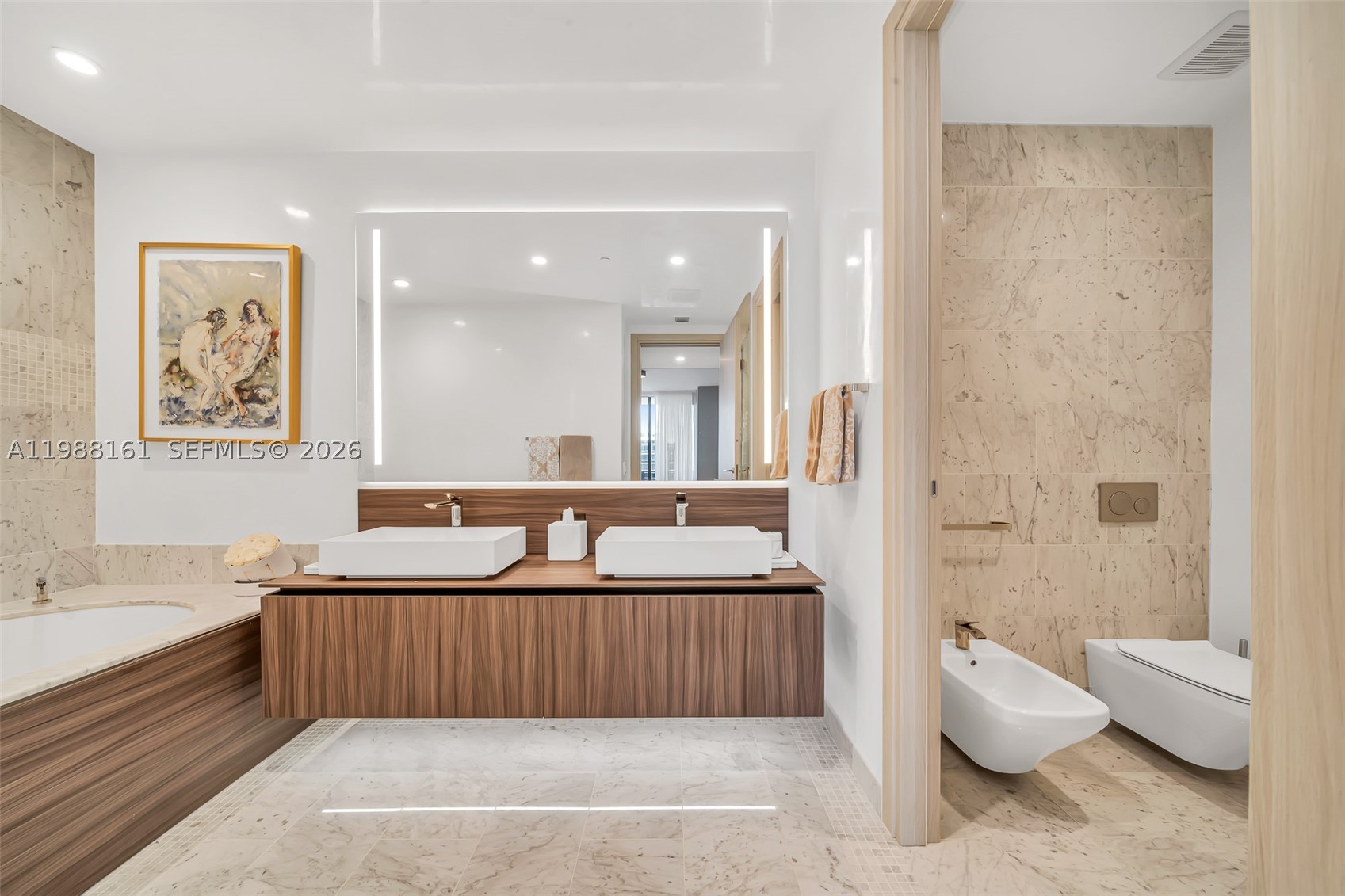 1000 Brickell Plz #PH5807, Miami FL 33131