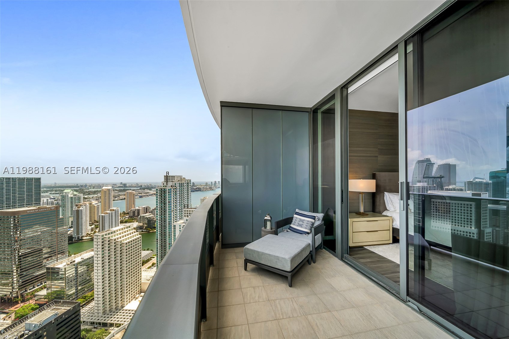 1000 Brickell Plz #PH5807, Miami FL 33131