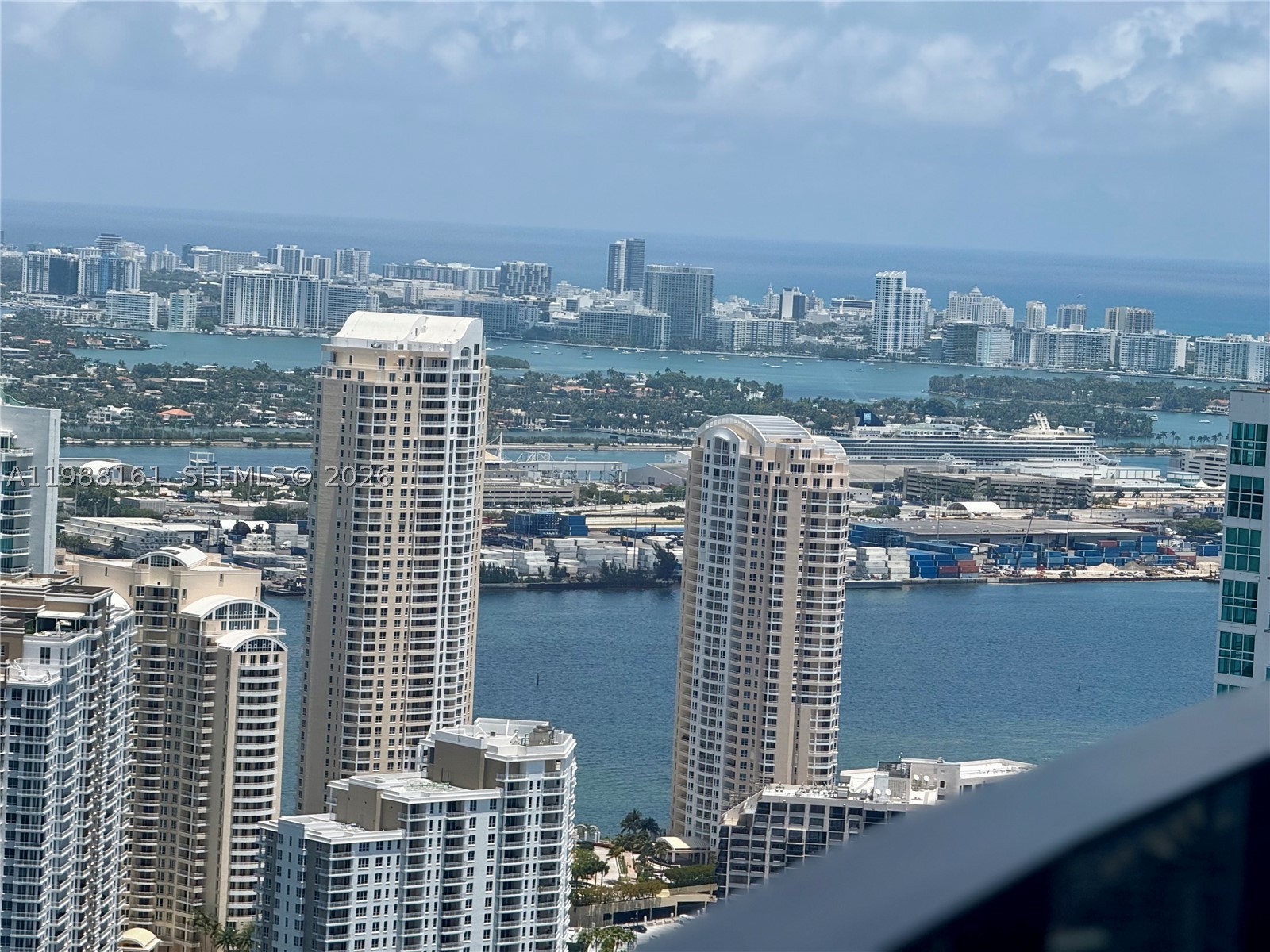 1000 Brickell Plz #PH5807, Miami FL 33131