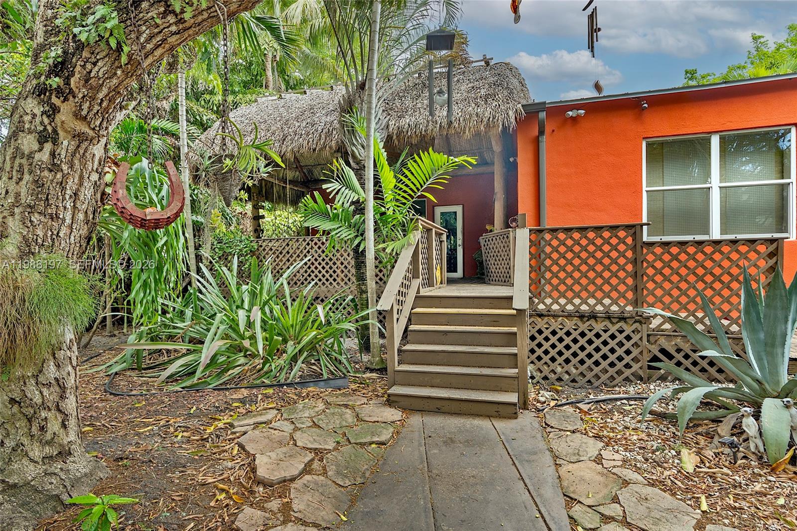 120 SW 24th Rd, Miami FL 33129