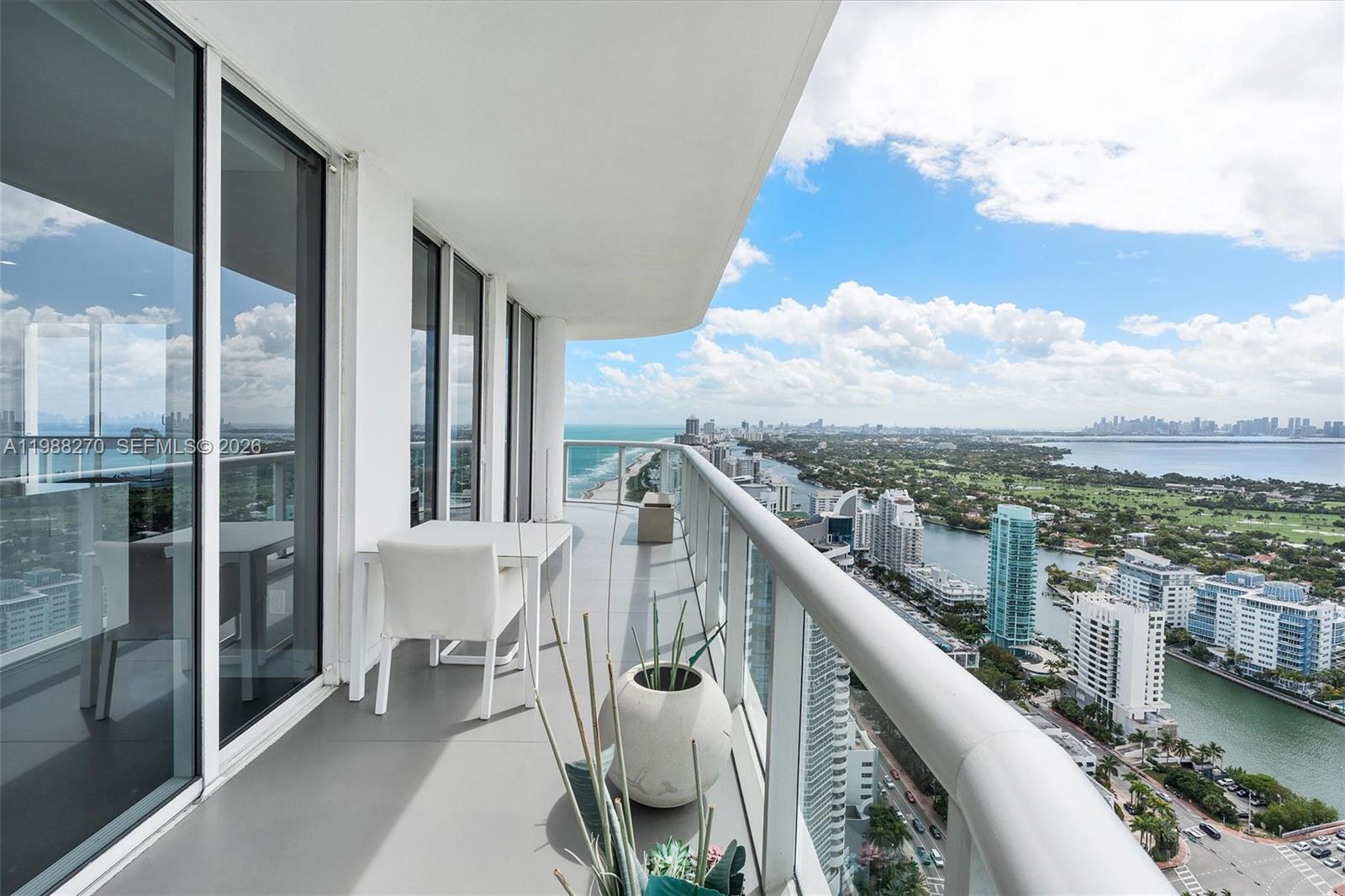 6365 Collins Ave #4307, Miami Beach FL 33141