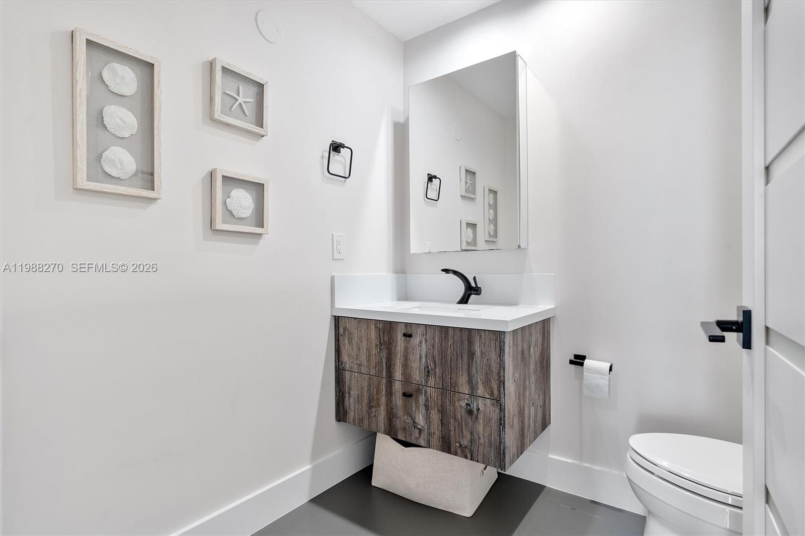 6365 Collins Ave #4307, Miami Beach FL 33141