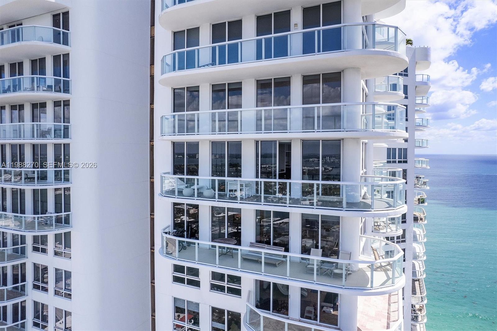 6365 Collins Ave #4307, Miami Beach FL 33141