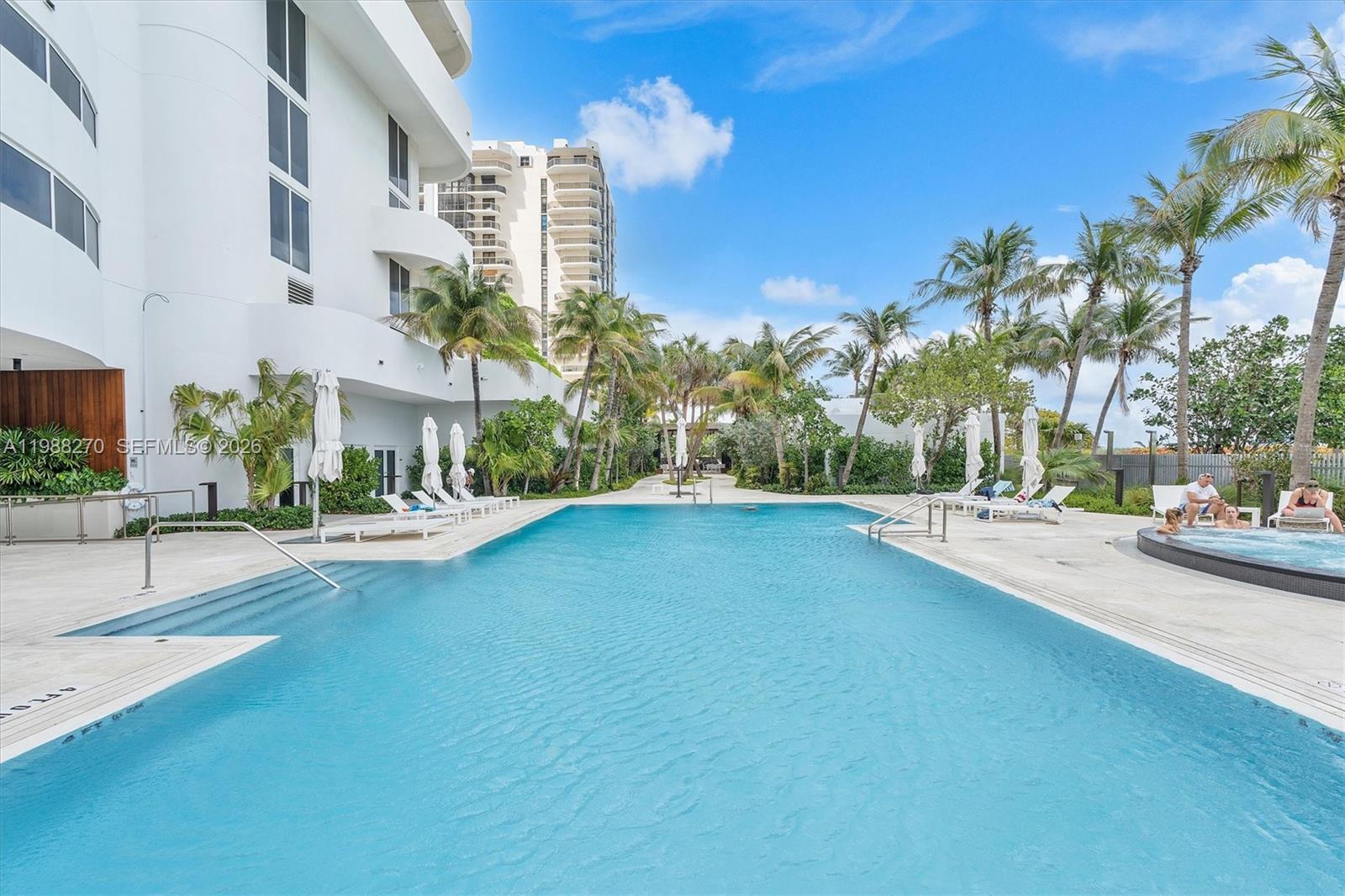 6365 Collins Ave #4307, Miami Beach FL 33141