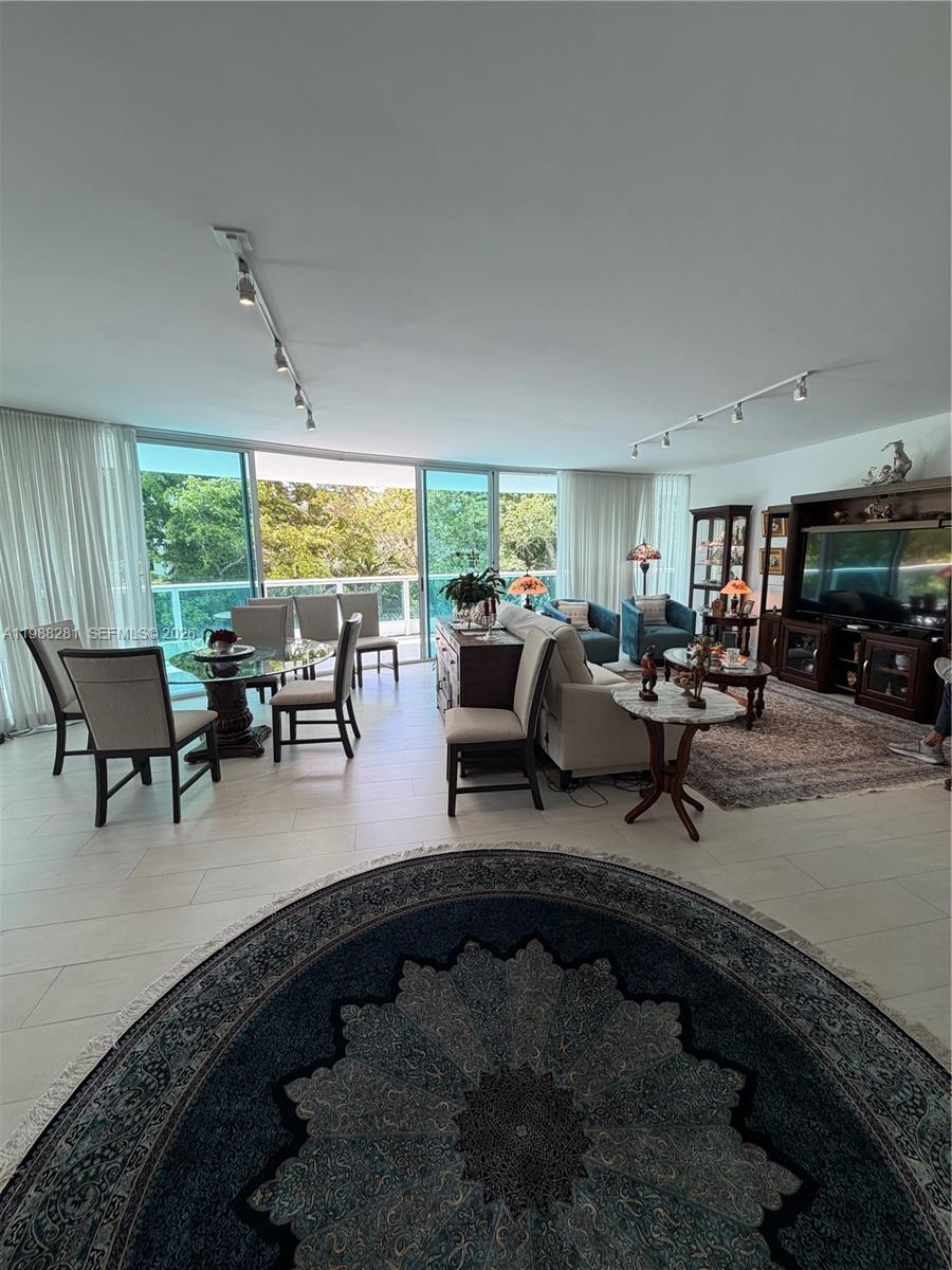 2127 Brickell Ave #502, Miami FL 33129