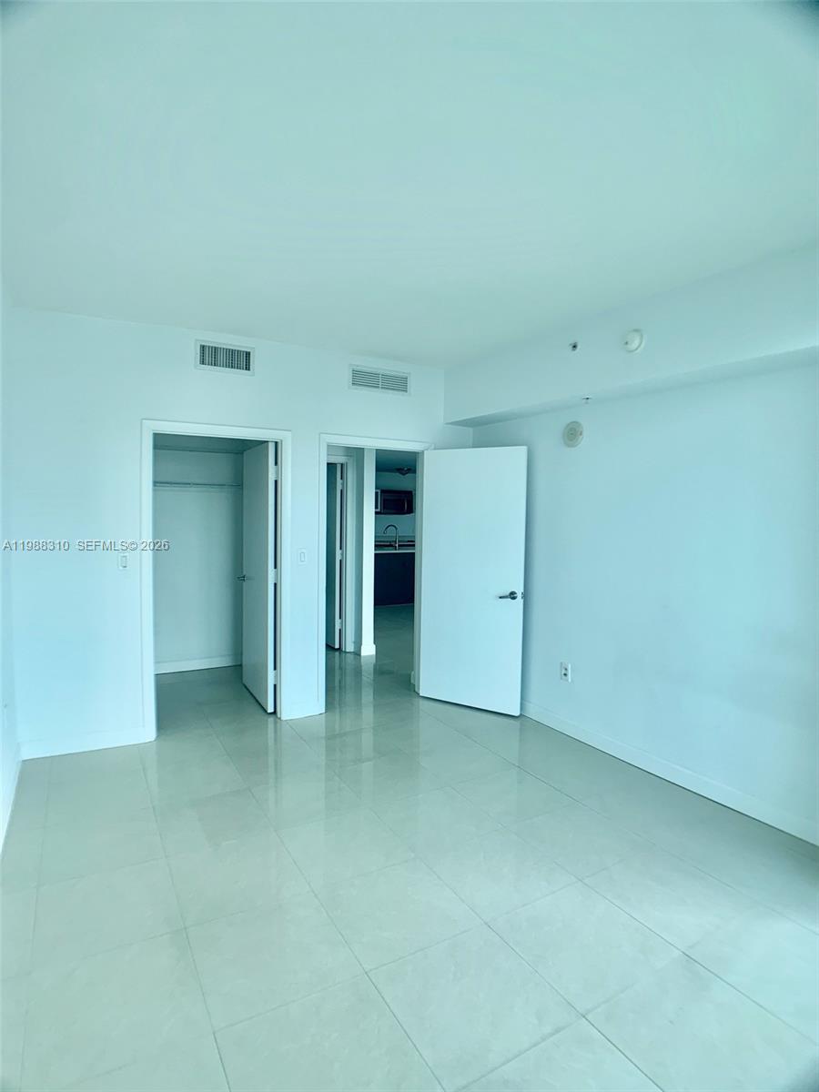 1900 N Bayshore Dr #2606, Miami FL 33132