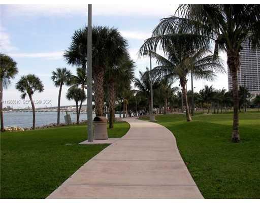 1900 N Bayshore Dr #2606, Miami FL 33132