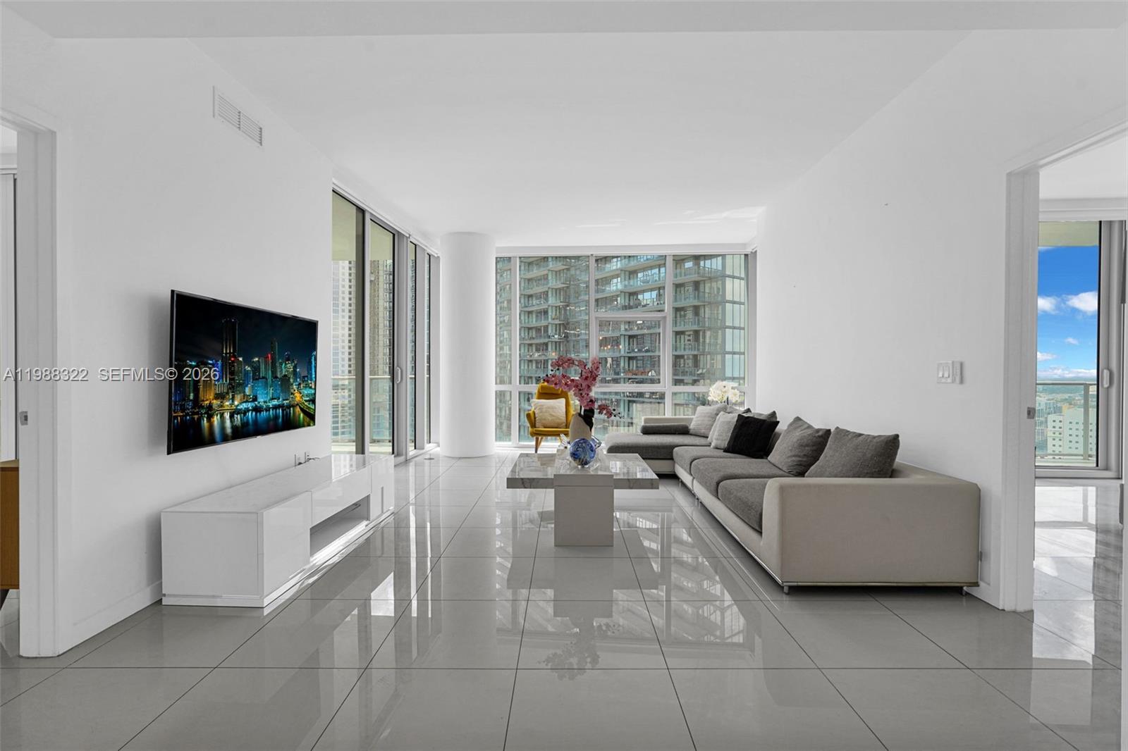 851 NE 1st Ave #2912, Miami FL 33132